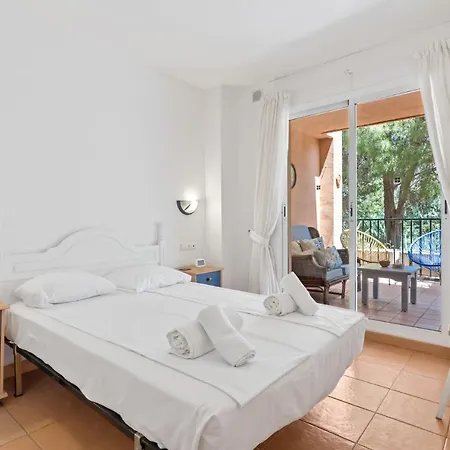 Apartment Family With Pool In By Costarentals - Ref 225