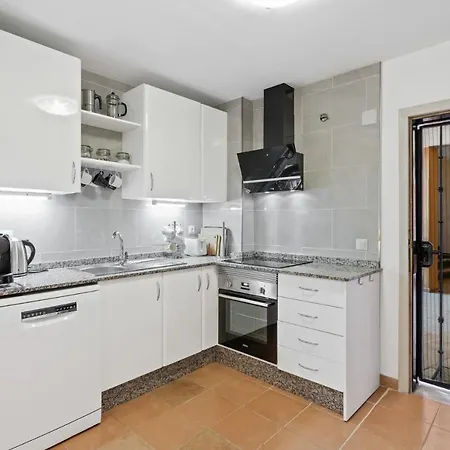 Apartment Family With Pool In By Costarentals - Ref 225 Fuengirola