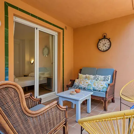 Apartment Family With Pool In By Costarentals - Ref 225 *